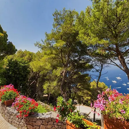Amore Rentals - Villa Polifemo-2