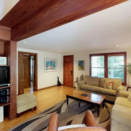 Passover Cottage-2