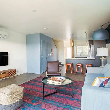 Wanderjaunt - Cabrillo - 2Br - Point Loma-3