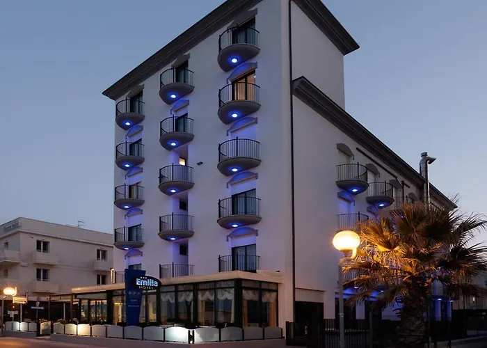 Hotel 3 stelle: Hotel Emilia