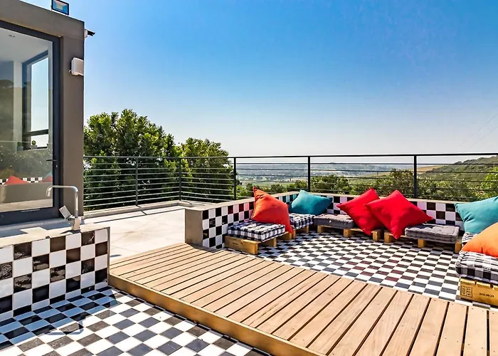 Stellar Guest Villa On Stunning Wine Farm
