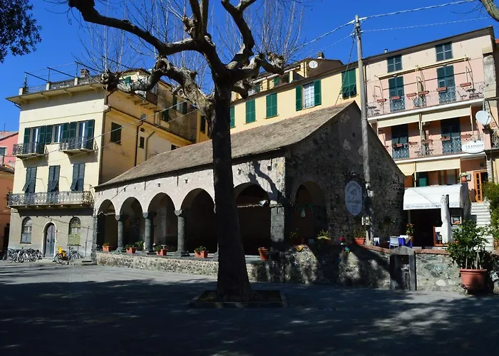  La Loggia