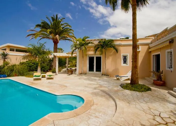Villa-Tauro Leyh