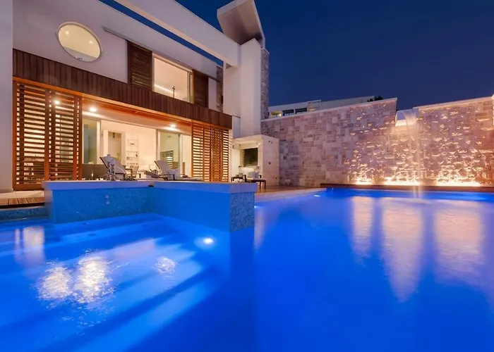 Luxury Seafront Villa Brela Pride With Heated Pool