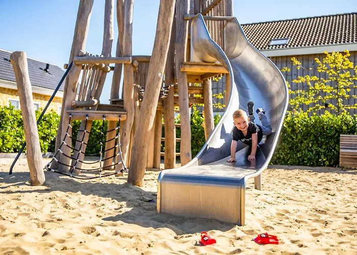 Holiday Home Green Resort Mooi Bemelen-1 By Interhome