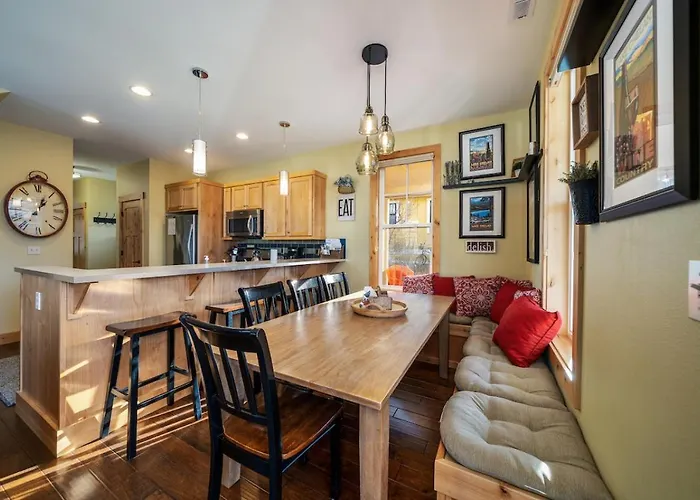 Cabernet Cottage & Carriage House #8Ch