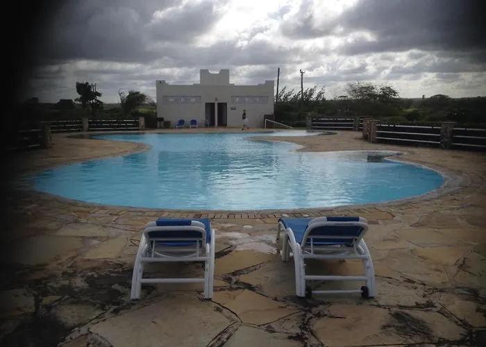 Romantic Beach House Vipingo