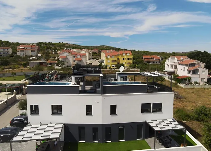 Villa Lio I