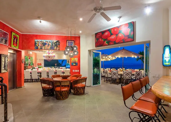 Luxury Villa Rental, Casa Yvonneka