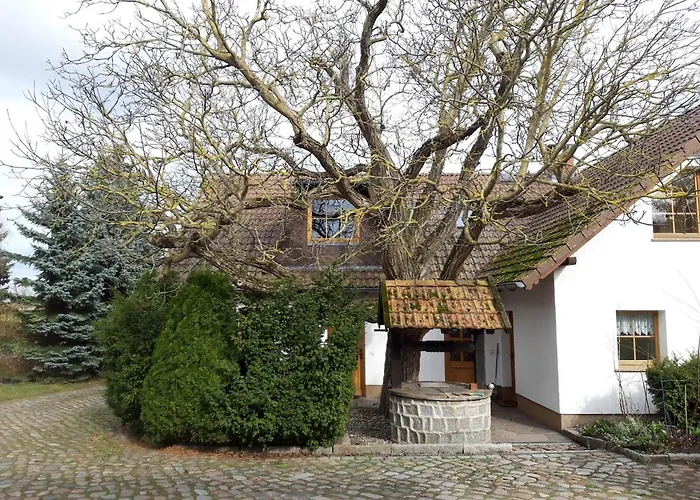 Ein Bett im Kornfeld - Haus Weitblick - mit Innenpool