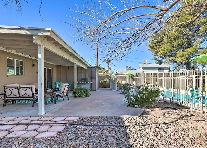 Quiet Retreat With Pool 6 Mi To Phoenix Mtn Preserve