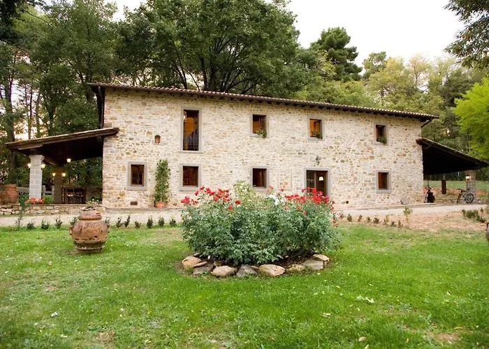 Villa Liz Tuscany, Private Pool, Hot Tub, Property Fenced, Pets Allowed