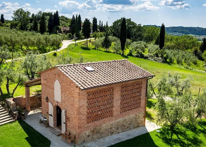 DIMORA SAN GERMANO 14, Emma Villas