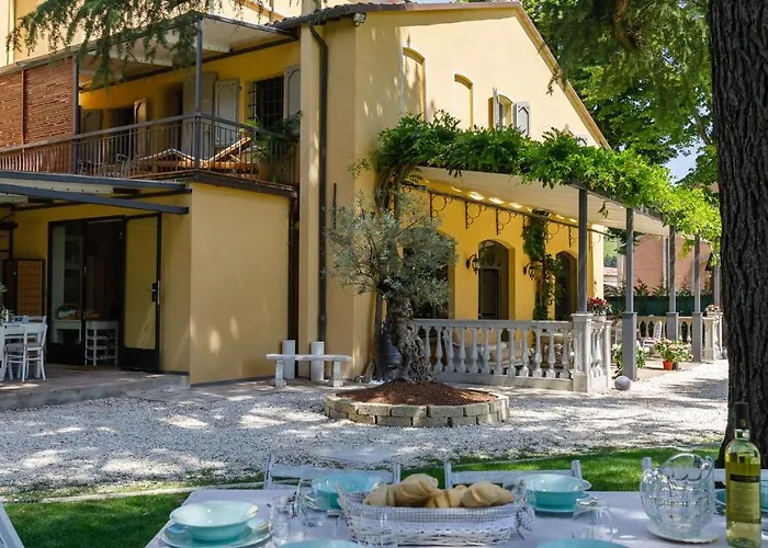 La Casa Di Nanì 8, Emma Villas