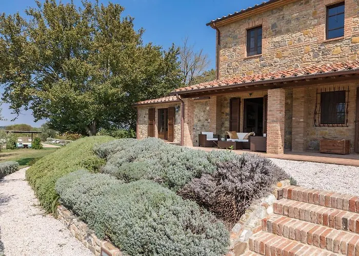 PODERE DI SALCI 10, Emma Villas