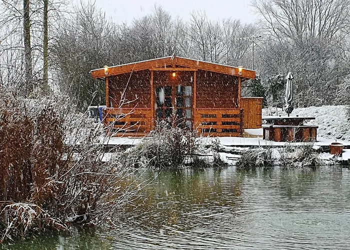 Villa: West Pool Cabin
