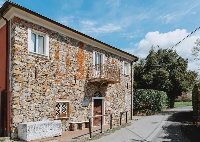 La villa: Un Angelo Alla Mia Tavola