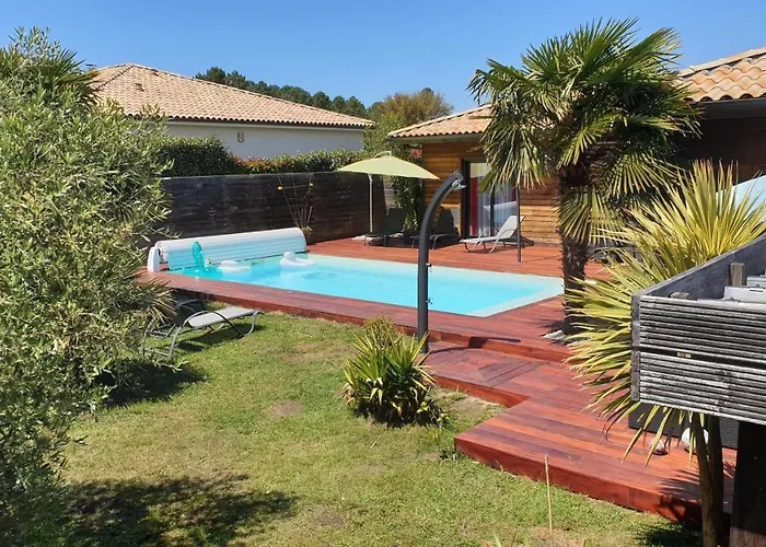 VILLA avec piscine chauffée