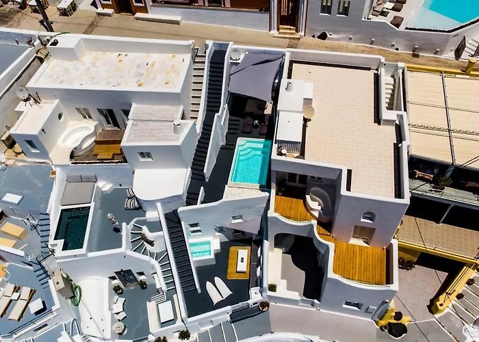 Santorini Delux (Adults Only)