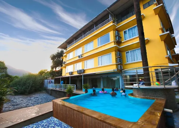 Lake View Resort Lonavala