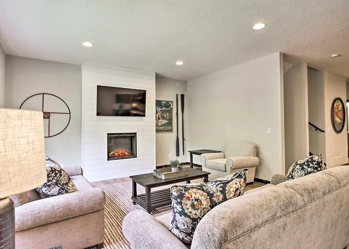 Upscale Townhome In Causeways On Gull Resort!
