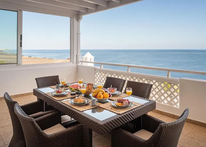 Odin Luxury Villa By Buenavilla