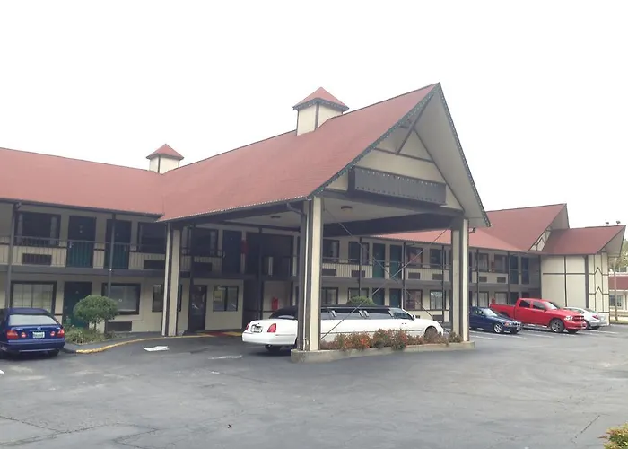 Amerivu Inn & Suites - - Downtown