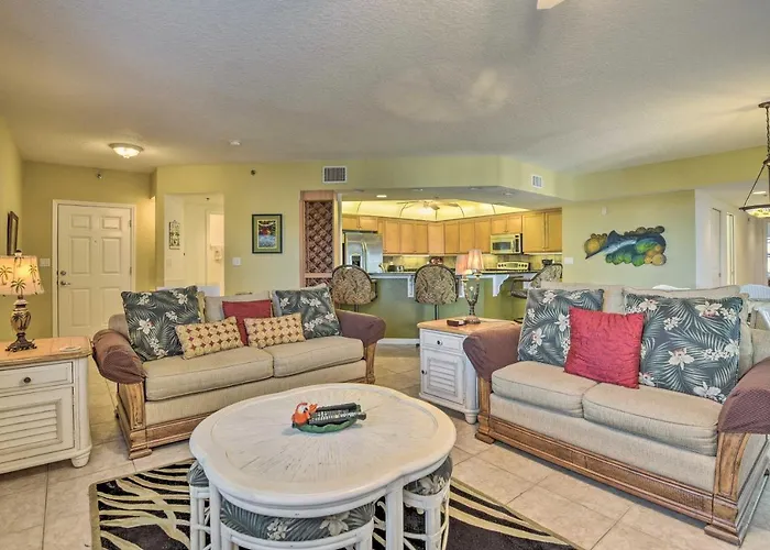 Coastal Penthouse: Steps To New Smyrna Beach!