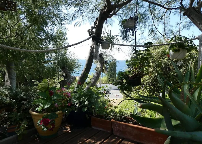 Rifugio Storico Sul Mare