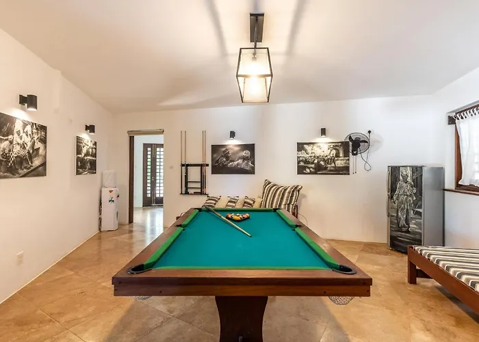 Tequila Sunrise Beach Villa-Diani Beach