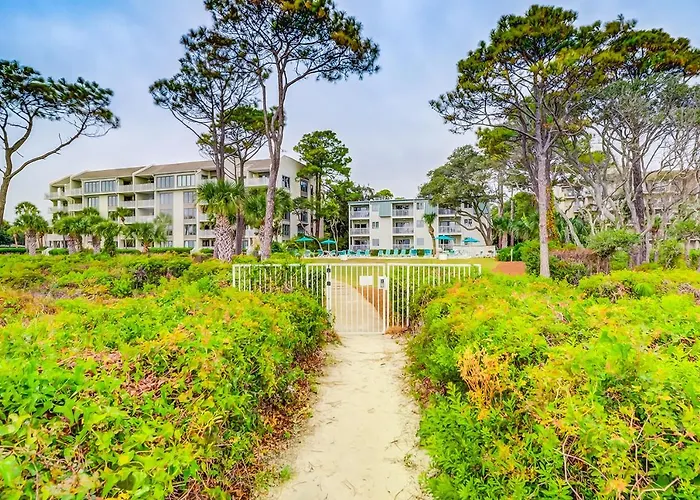 Beachwood Place 1H
