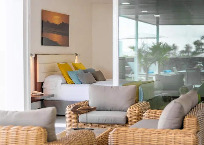 Hyde Park Lane Villas