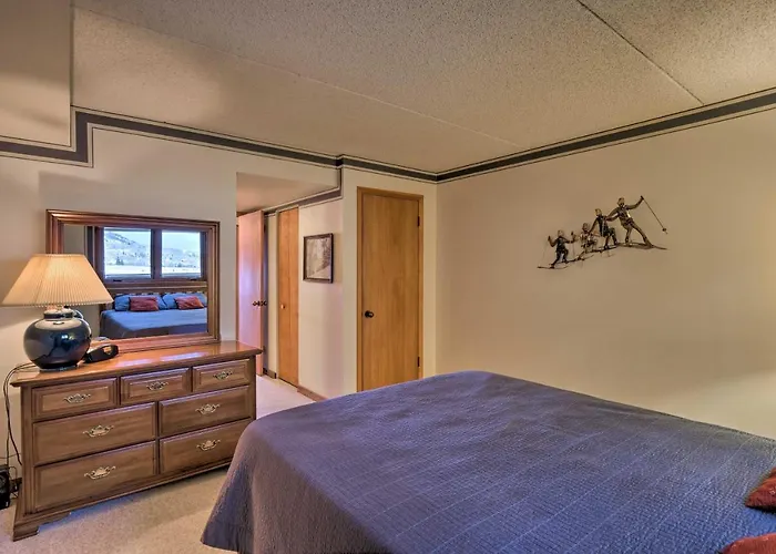 7 Mi To Keystone Resort: Condo W/ Hot Tub & Pool