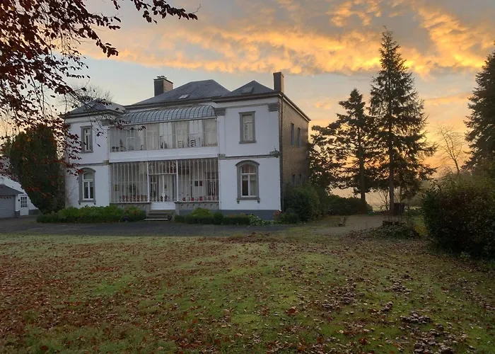 Holiday Home Manoir Des Sarts