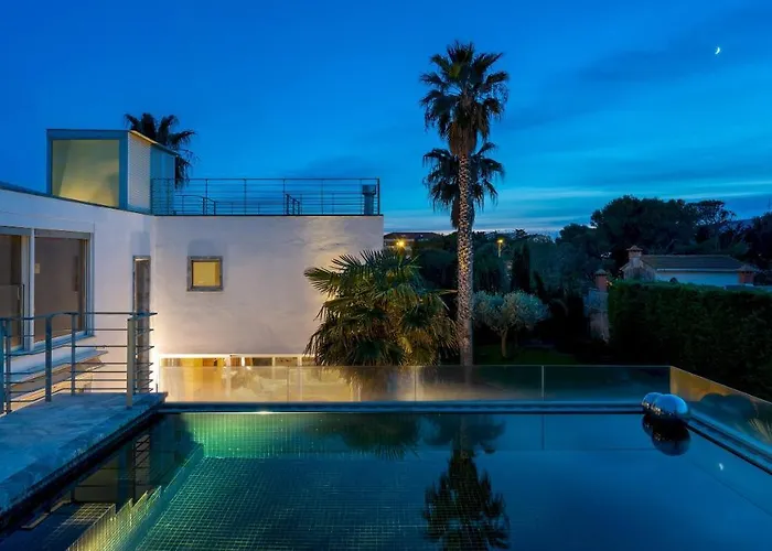 Villa Sabrina 8&1, Emma Villas