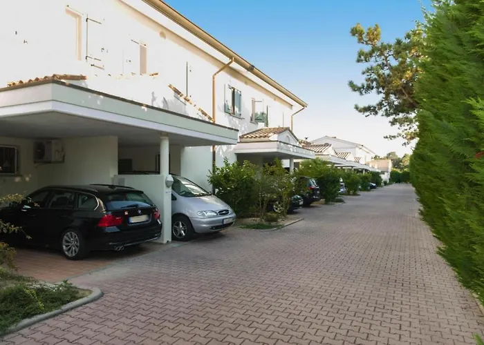 Terraced House Bibione Near Sandy Beach