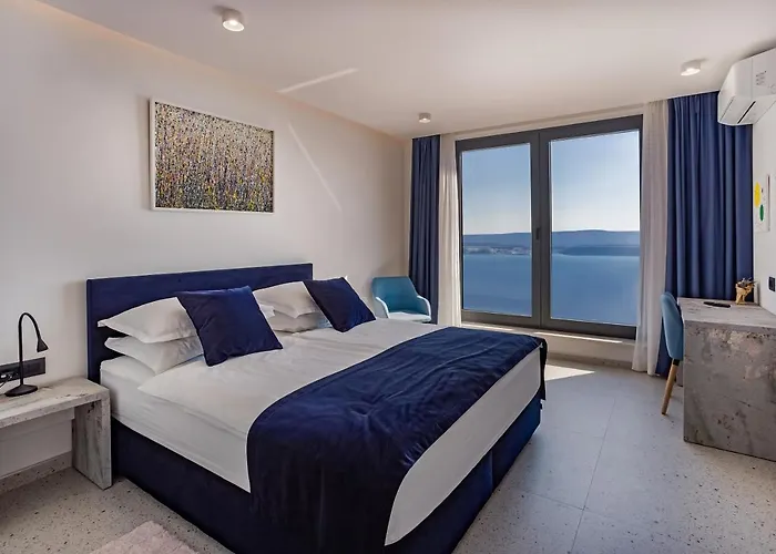 Villa Dispet, Sea View, Heated Pool, Cinema, Wellness