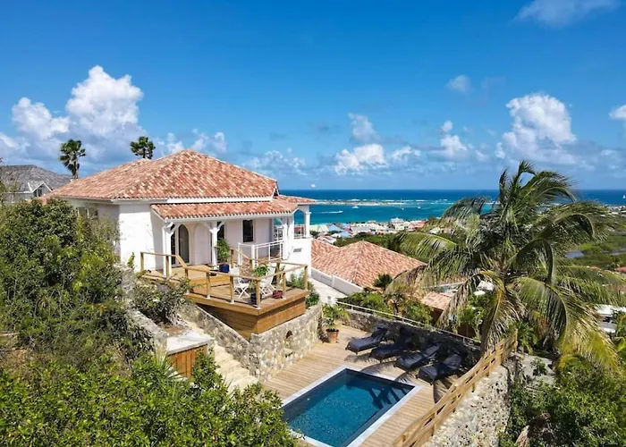 Villa West Indies, Spectacular Sea View, Inside Orient Bay Resort, Private Pool