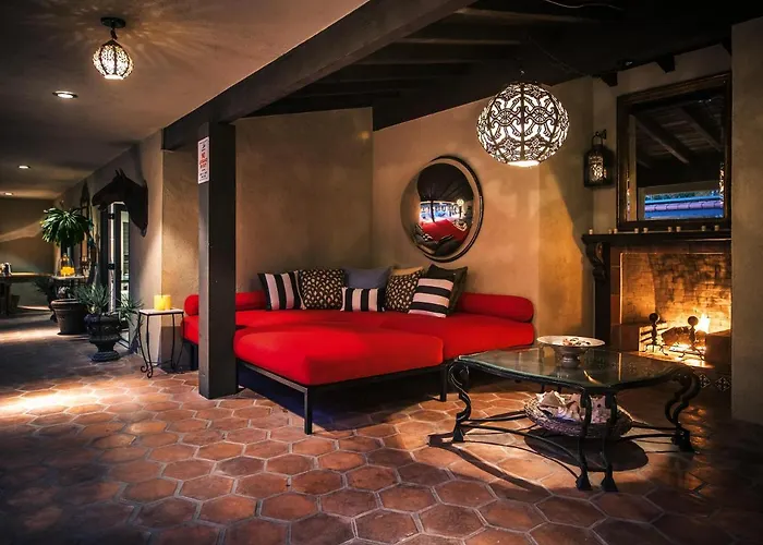 Villa Carmelita - The Sonny & Cher House