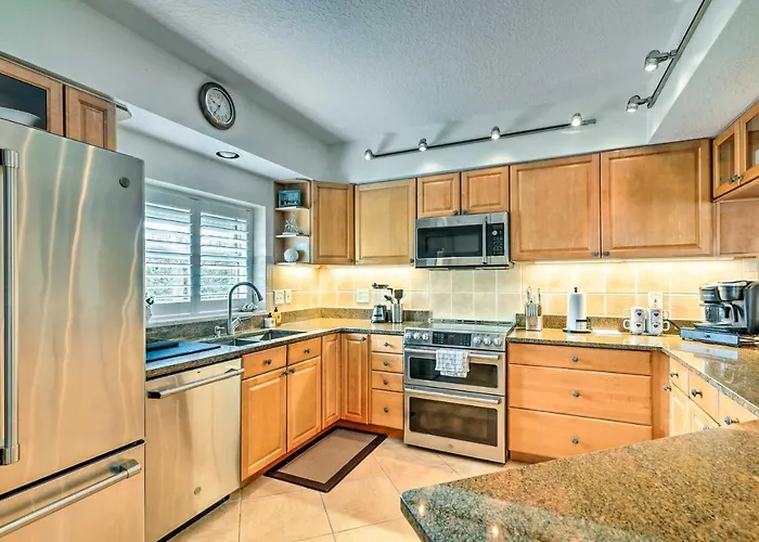 Luxury New Smyrna Beach Condo W/ Resort Amenities!
