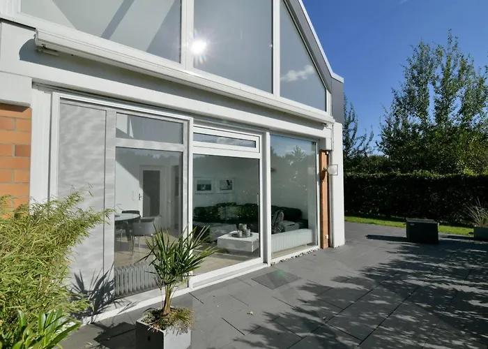 Exklusives Ferienhaus mit Schwimmbad und Sauna