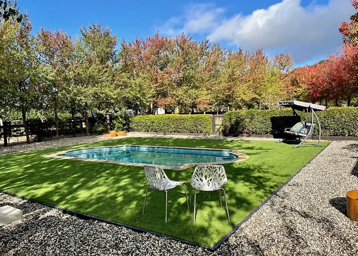 Farm Stay POPLAR Cottage at Wilindi Estate