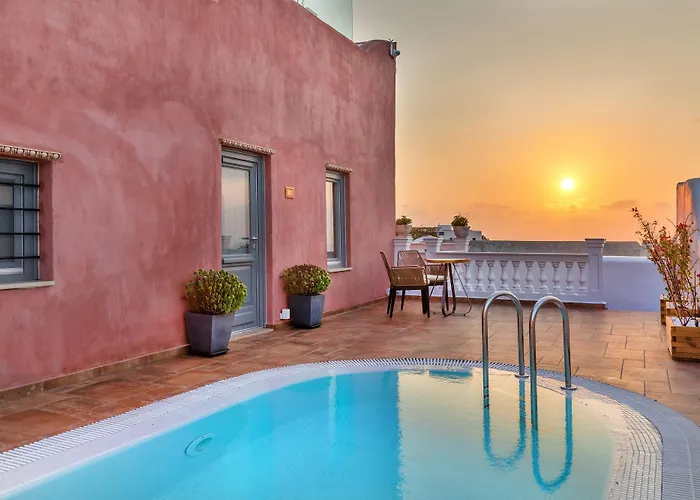 Tramonto Secret Villas