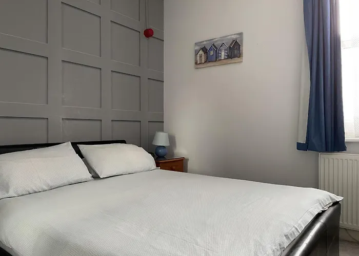 Burton Villa Guest House