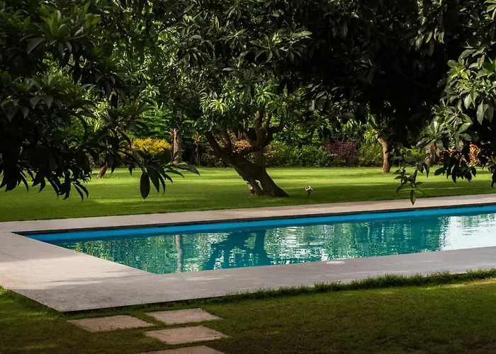 Saffronstays Casa Manga, Karjat - Pet-Friendly Pool Villa Near Nd'S Film World And Saltt