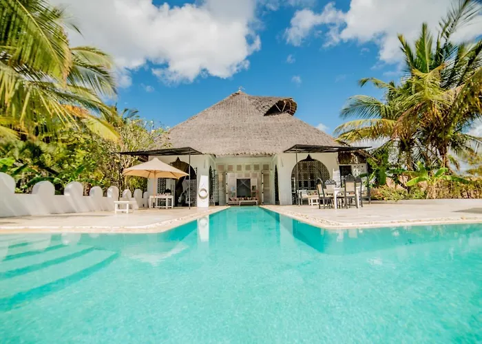 Msambweni Beach House And Private Villas