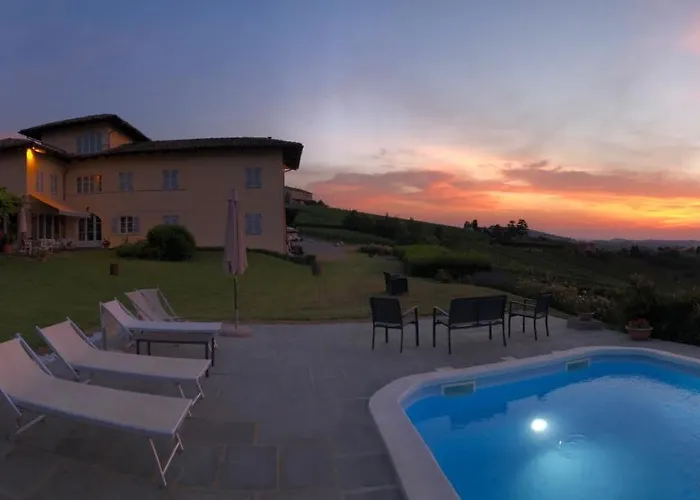 Hotel Con Piscina La Casa In Collina