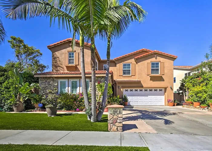 Luxury San Diego Home With Pool, Spa And Views!