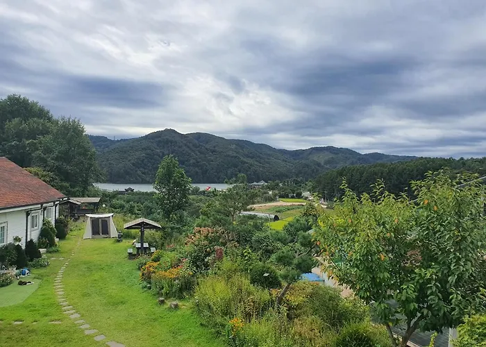 Walking Sky Pension