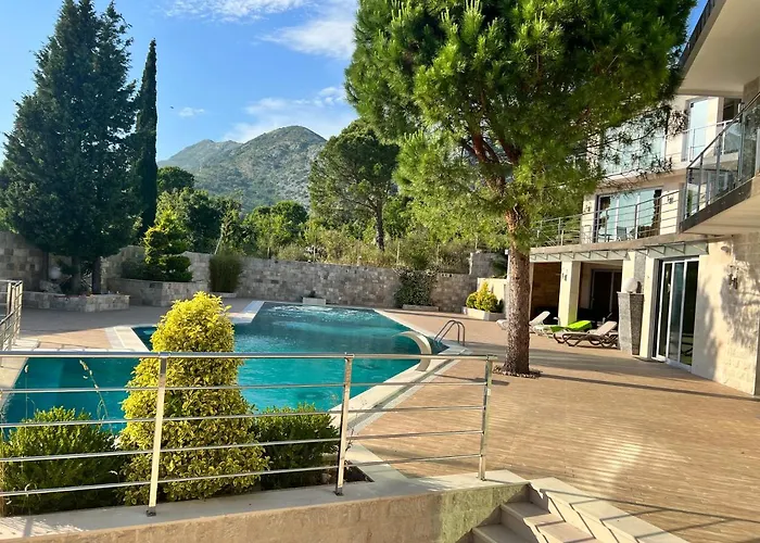 Villa Premium S